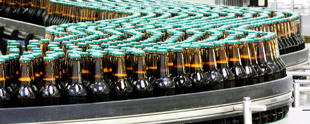Cervejas Comuns Em Linha De Envase